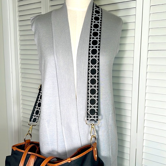 EXTENDABLE SHOULDER/CROSSBODY STRAP - Picture 1 of 7